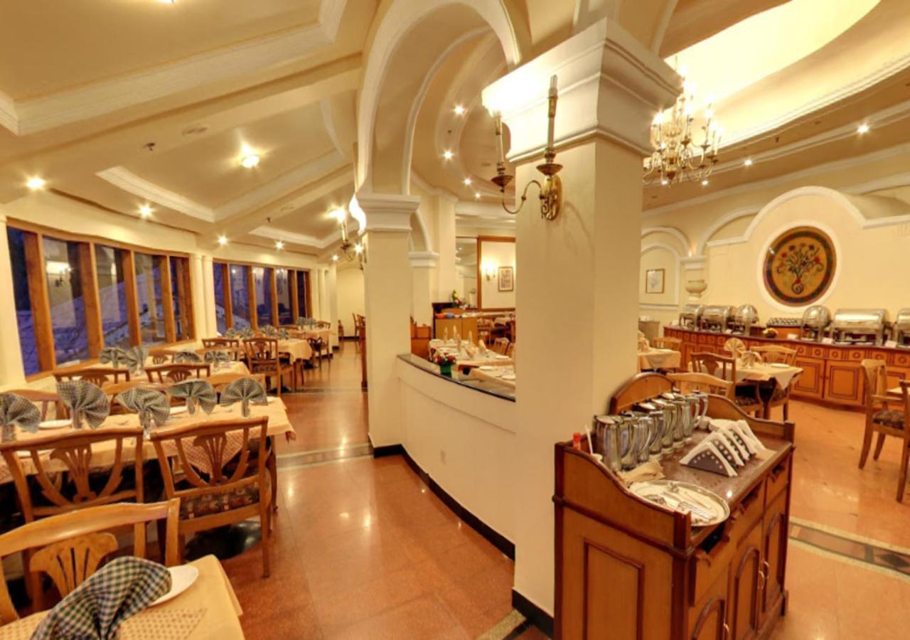 Tea County Hotel Munnar Exterior photo