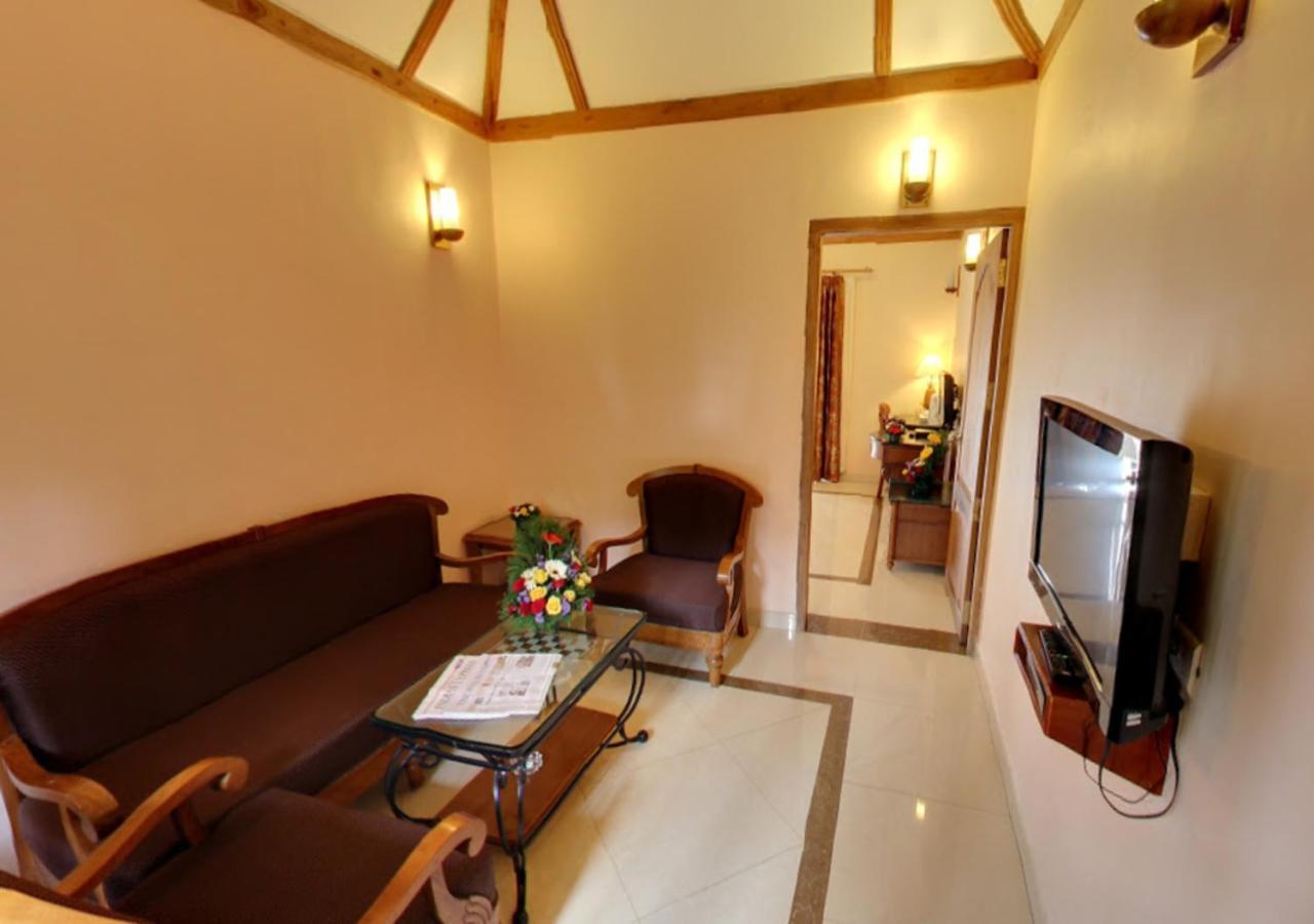 Tea County Hotel Munnar Exterior photo