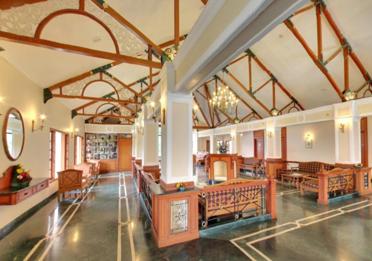 Tea County Hotel Munnar Exterior photo